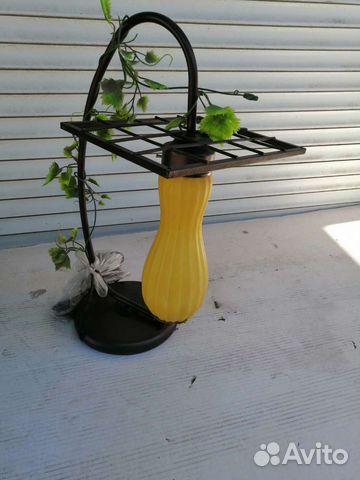 Лампа настольная