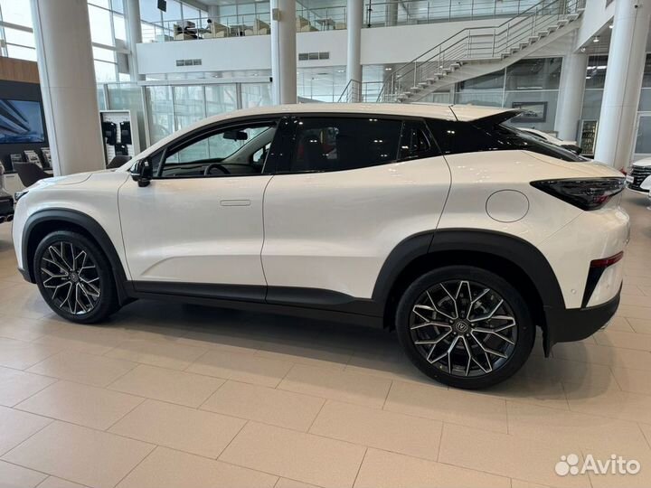 Changan UNI-T 1.5 AMT, 2024