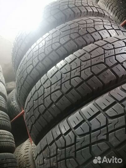 Pirelli Scorpion S/T 185/75 R16