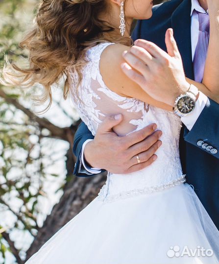 Свадебное платье