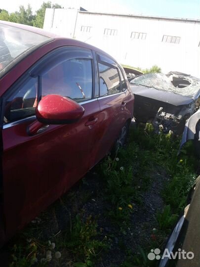 Запчасти Ситроен с4 б7 хетчбек