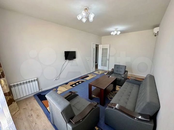 2-к. квартира, 42 м², 10/25 эт.