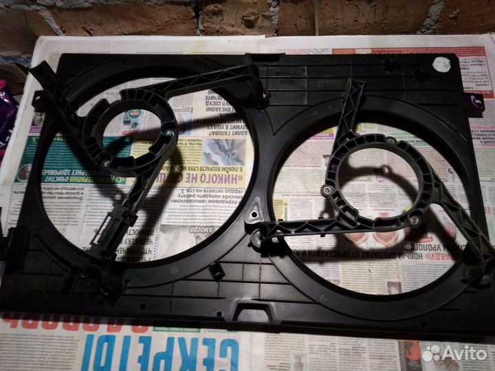 Адсорбер на Гольф 4 1.4