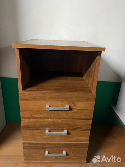 Тумба коричневая