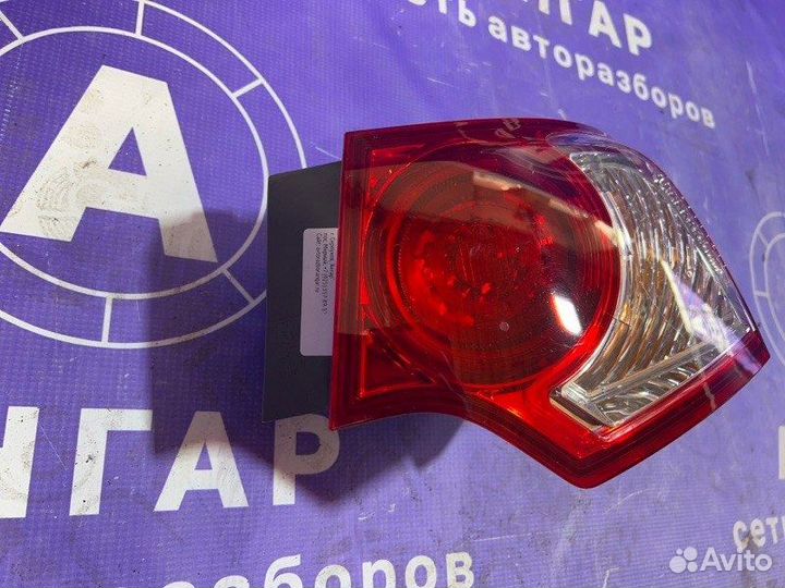 Фонарь правый Honda Accord 8 CU1 R20A3 2009
