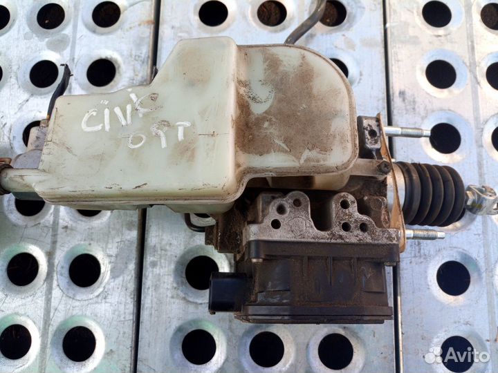 Главный тормозной Honda civic