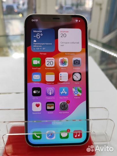 iPhone 12, 64 ГБ