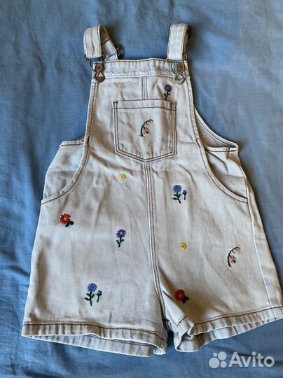 Одежда для девочки 98см