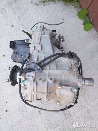 Раздатка Toyota Fortuner 2 Hilux 8