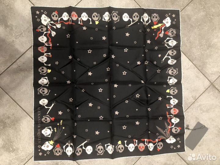 Alexander mcqueen платок, Moschino, Dior,Valentino