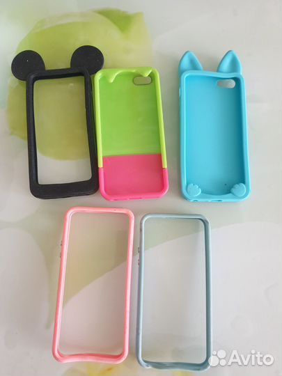 Чехлы на iPhone 5/5s разные
