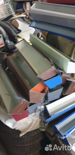 Кормушки для птиц кроликов уток + поддоны