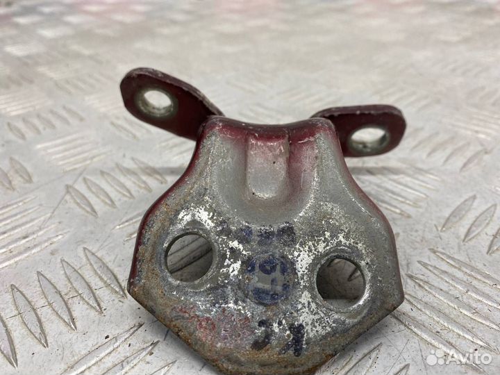 Б/У петля двери передний правый Kia Spectra LD S6D