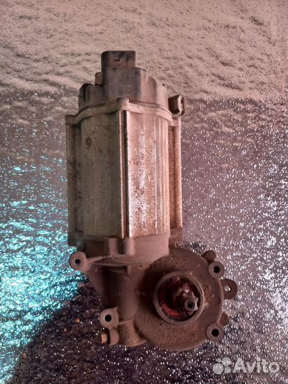 Сервопривод рулевой рейки skoda