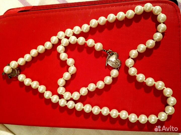 Бусы и браслет Мери Кей