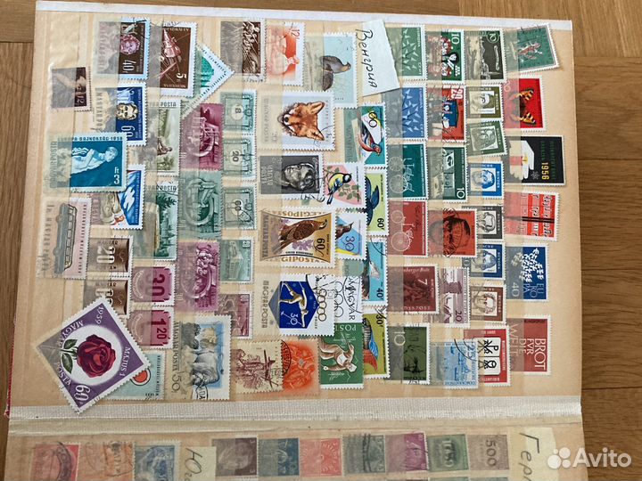 Альбом с почтовыми марками