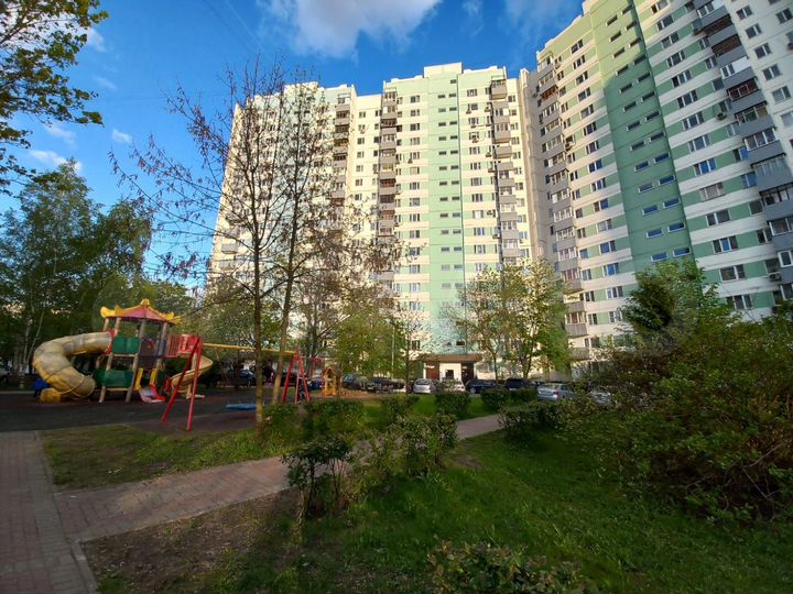 2-к. квартира, 54,2 м², 14/17 эт.