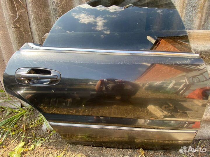 Запчасти на mitsubishi diamante