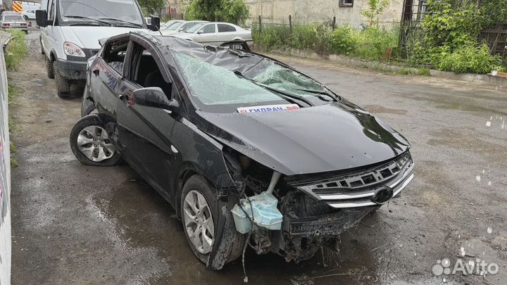 Повторитель на крыло правый Hyundai Solaris 92304-1R000