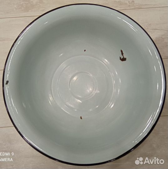 Тазы эмалированные