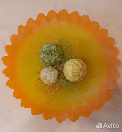 Ваза цветное стекло с декором новая