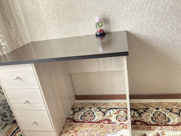 Журнальный стол