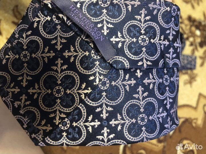 Галстук henderson