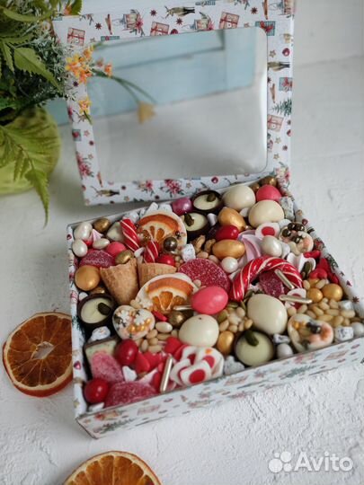 Новогодние сладкие подарки