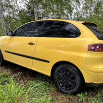 SEAT Ibiza 1.4 MT, 2003, 220 934 км, с пробегом, цена 357 000 руб.