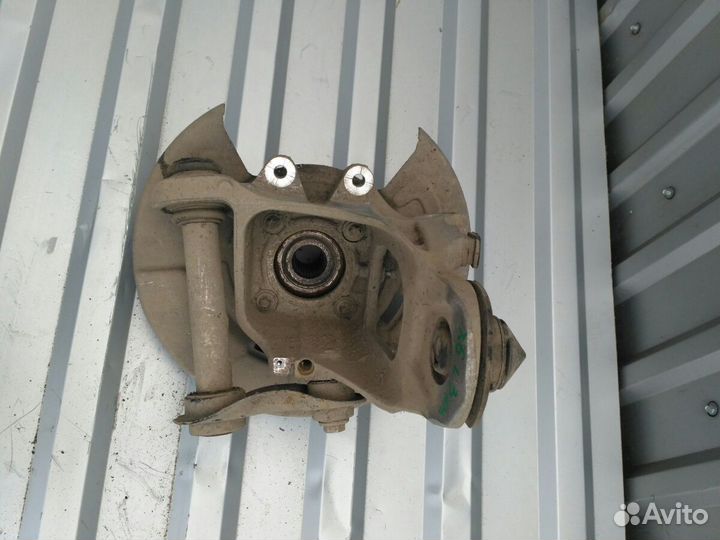 Поворотный кулак задний левый BMW X6 E71 2008-2014