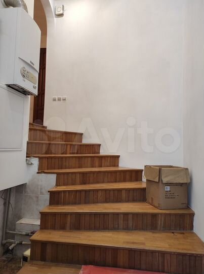 4-к. квартира, 160,2 м², 1/2 эт.