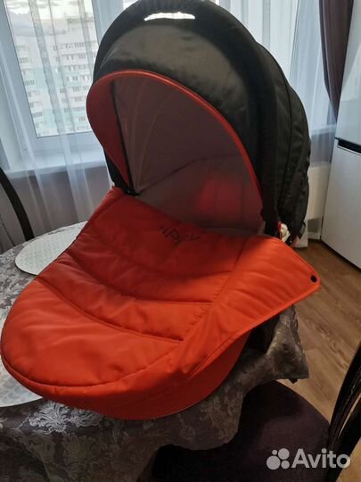 Коляска zippy 2 в 1