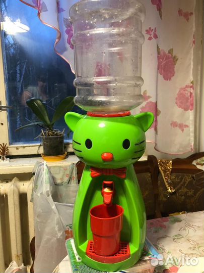 Куллер для воды детский