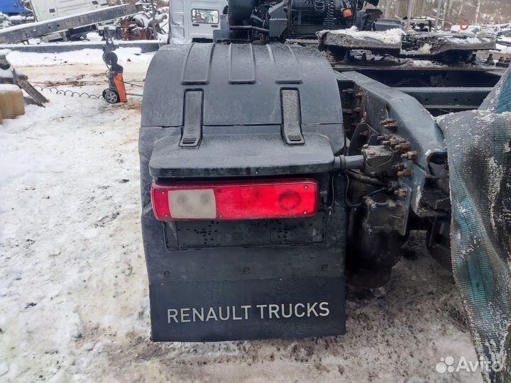 Комплект крыльев задних 2016г