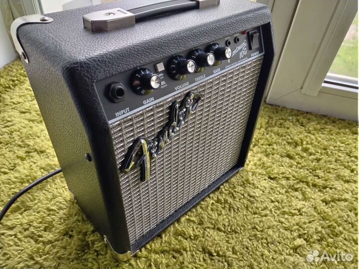 Комбоусилитель