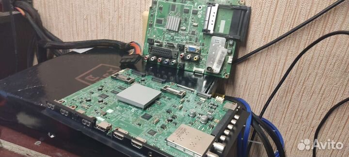 Платы, ноги, аксессуары для TV с разбора