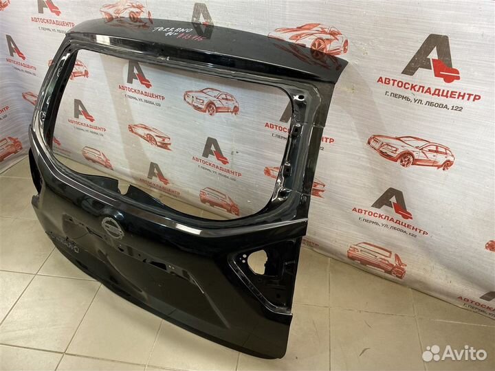 Дверь багажника Nissan Terrano с 2014 года