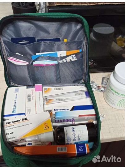 Аптечка косметичка