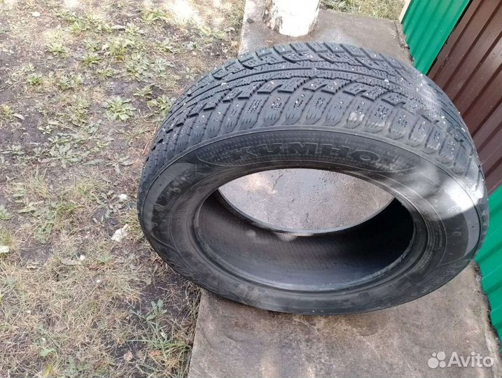 Kumho I'Zen RV Stud KC16 225/60 R17