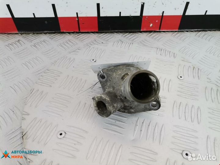 Корпус термостата Toyota Corolla 1632133010