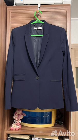 Пиджак женский Mango
