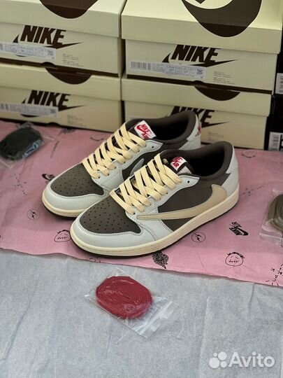 Nike Air Jordan 1 Low x Travis Scott Reverse Mocha