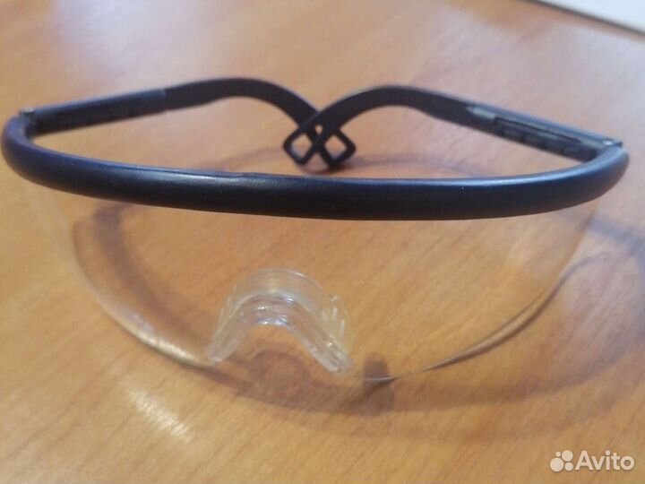 Костюм,Куртка рабочая, каска,очки защитные