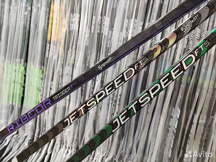 Клюшки хоккейные, большой выбор