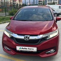 Honda Shuttle 1.5 CVT, 2017, 117 500 км, с пробегом, цена 1 220 000 руб.