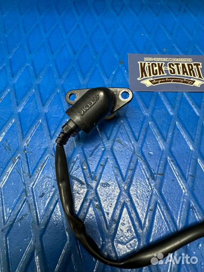 Датчик скорости Honda VFR800 vtec 02-13 RC46