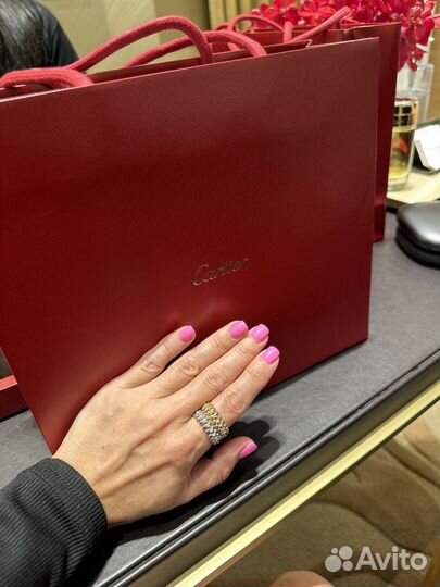 Кольцо clash de cartier