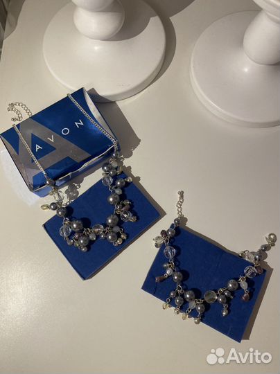 Серьги и бусы