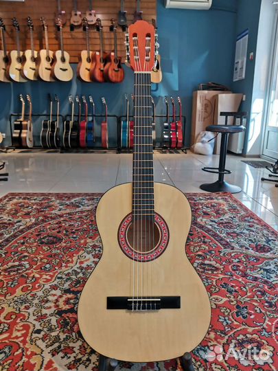 Гитара 3/4 классическая новая