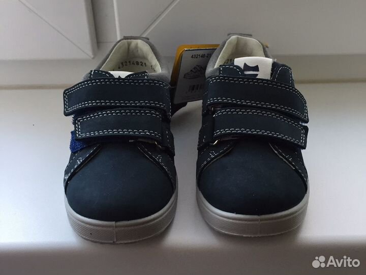 Новые ботинки Котофей